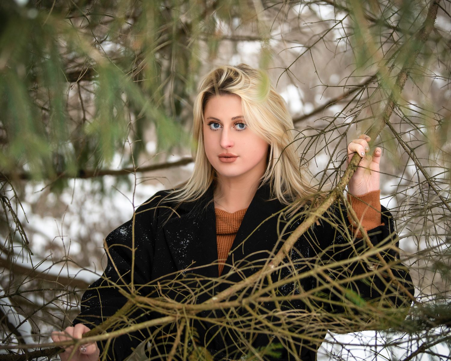 High school senior portrait in the Ohio Valley